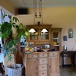 Waldhotel