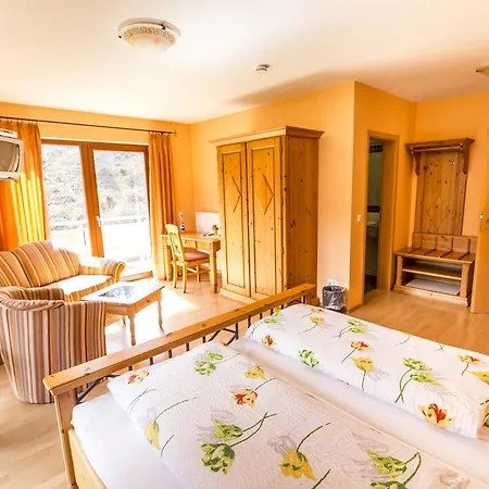 Waldhotel Отель 2*