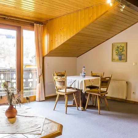 Waldhotel 2*